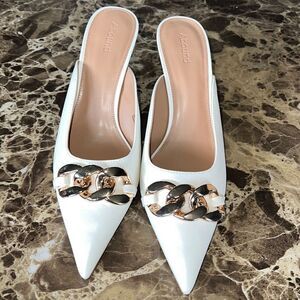 Abound heeled slides! Size 10M